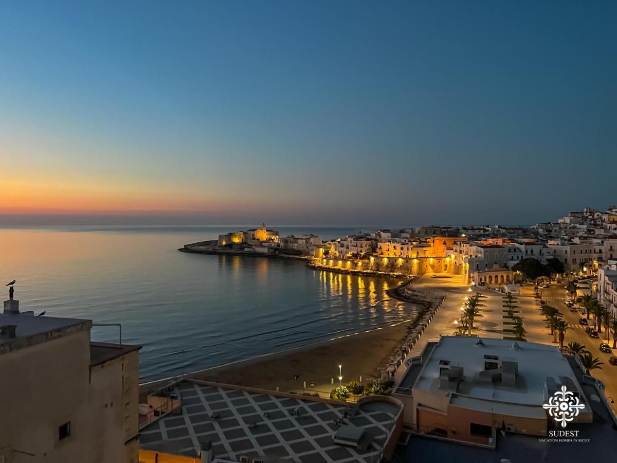 Infinito - Attico Sul Mare Apartment Vieste Luaran gambar