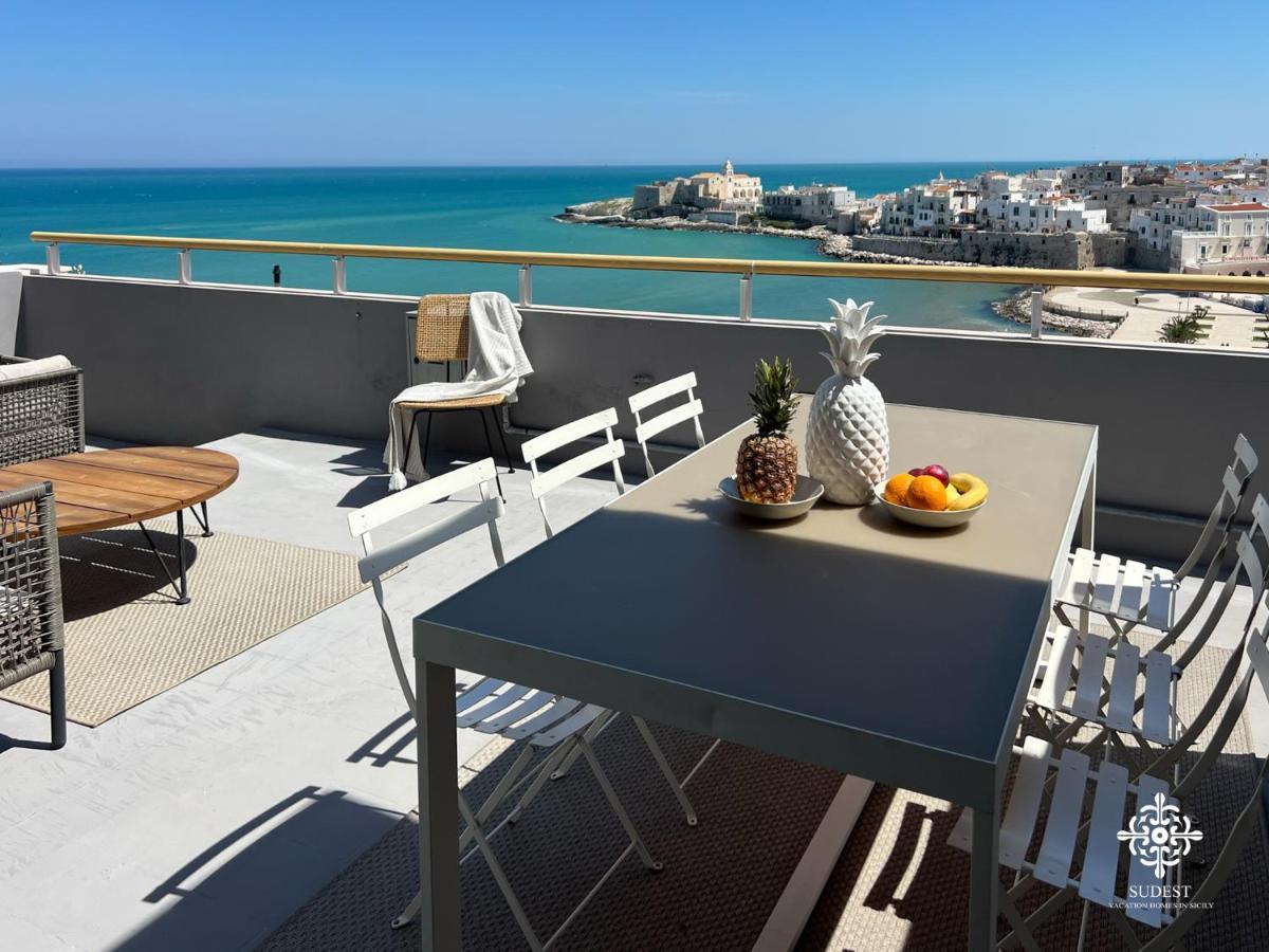 Infinito - Attico Sul Mare Apartment Vieste Luaran gambar