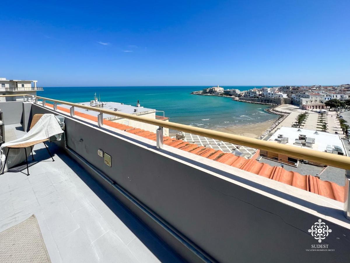 Infinito - Attico Sul Mare Apartment Vieste Luaran gambar
